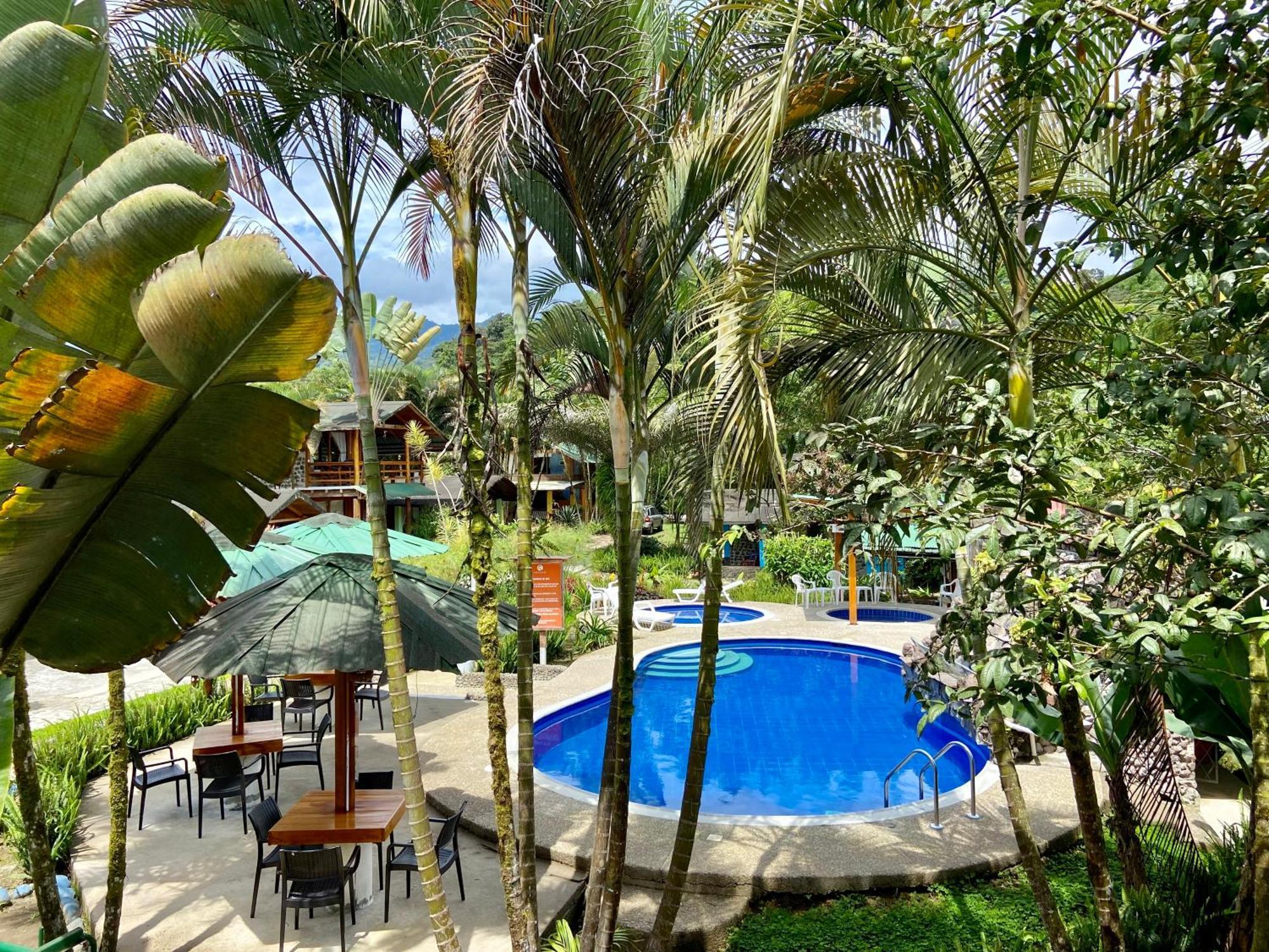 Hosteria Arasari Mindo Luaran gambar