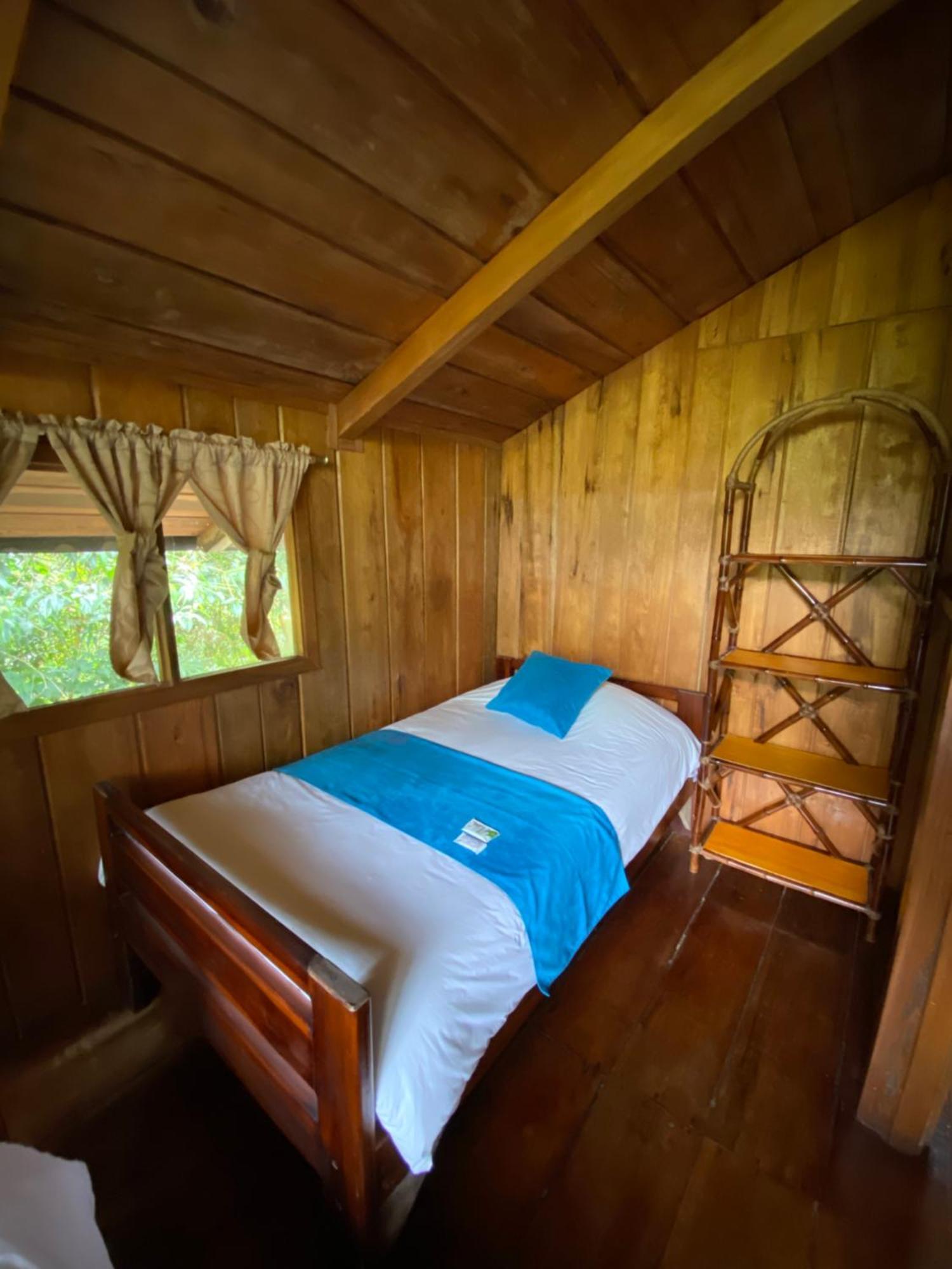Hosteria Arasari Mindo Luaran gambar