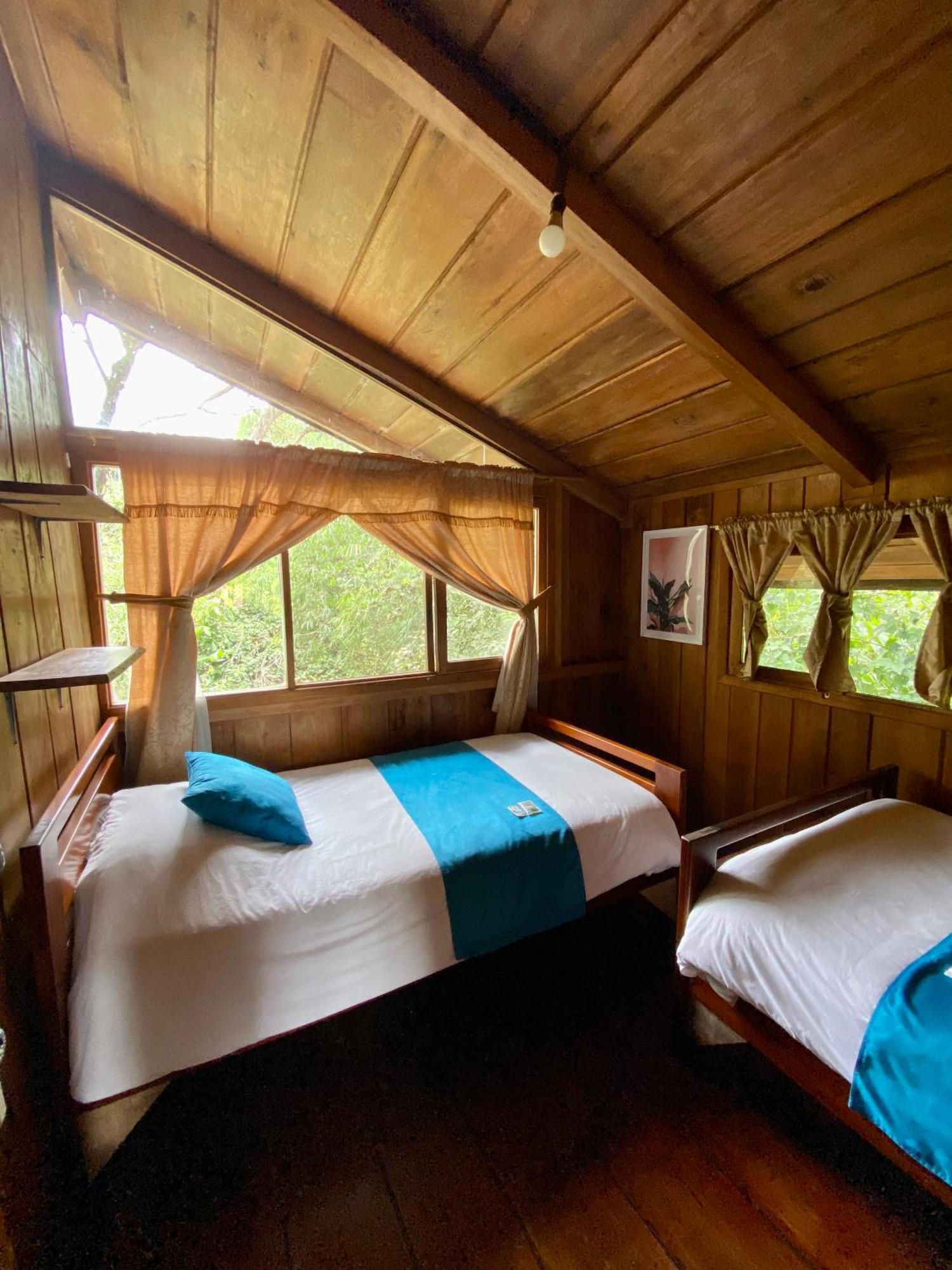 Hosteria Arasari Mindo Luaran gambar